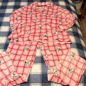 Peanuts Pink Plaid Snoopy Pajama Set